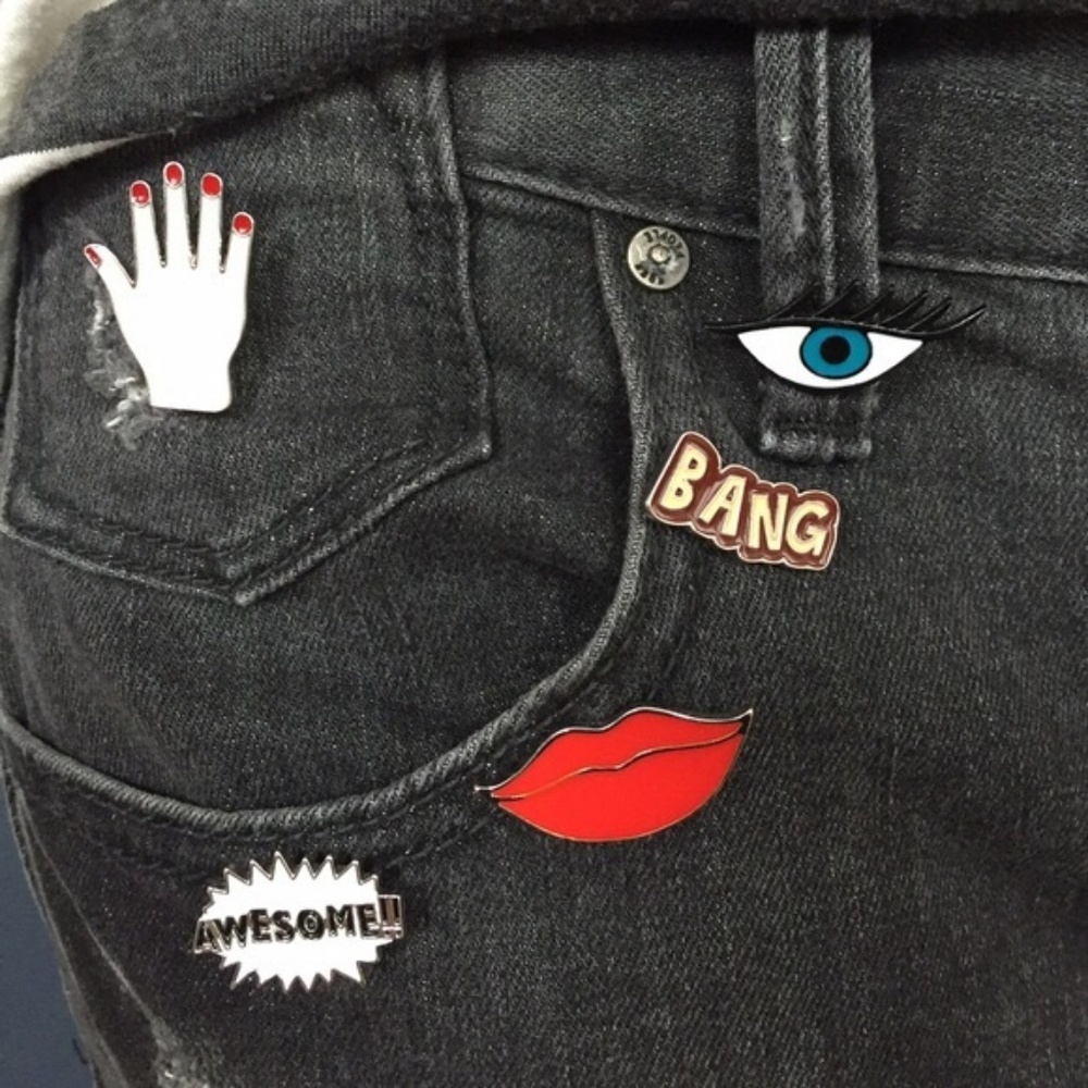 SALE Lucky Enamel Pin Set 5 Lips Hand Eye Emoticon - Picture 2 of 2